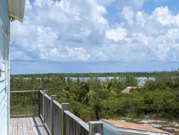 Bahamas Home 958530
