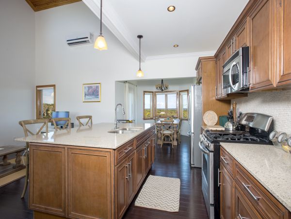Bahamas Home 958530