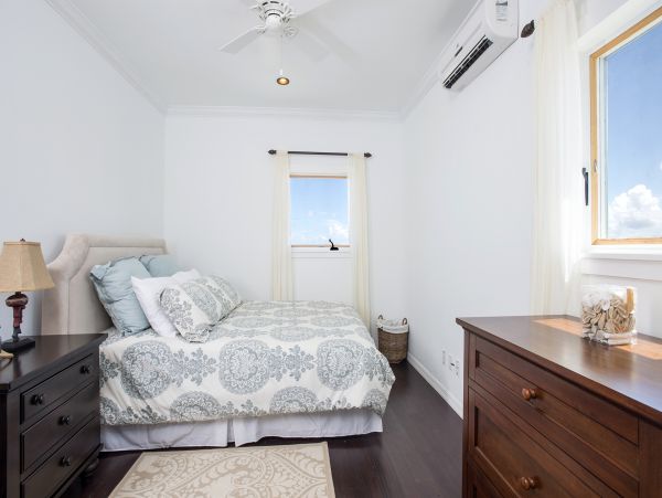 Bahamas Home 958530