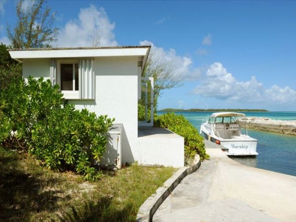 Bahamas Home 958531