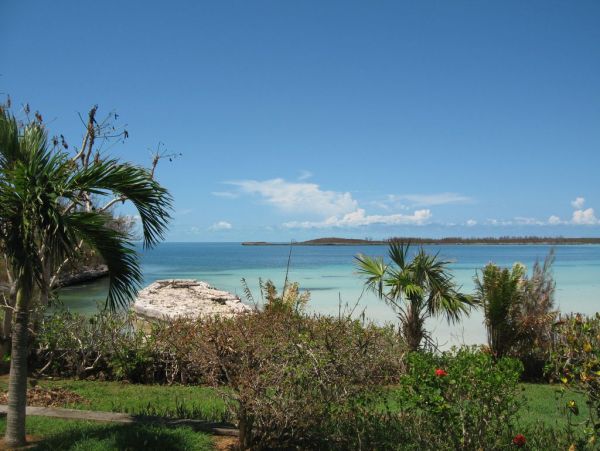 Bahamas Home 958531