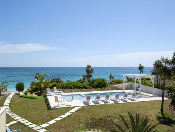 Bahamas Home 958532