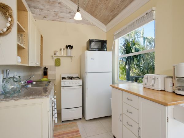 Bahamas Home 958532