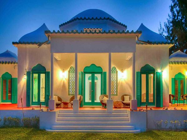 Bahamas Beach Front Twelve Bedrooms Estate