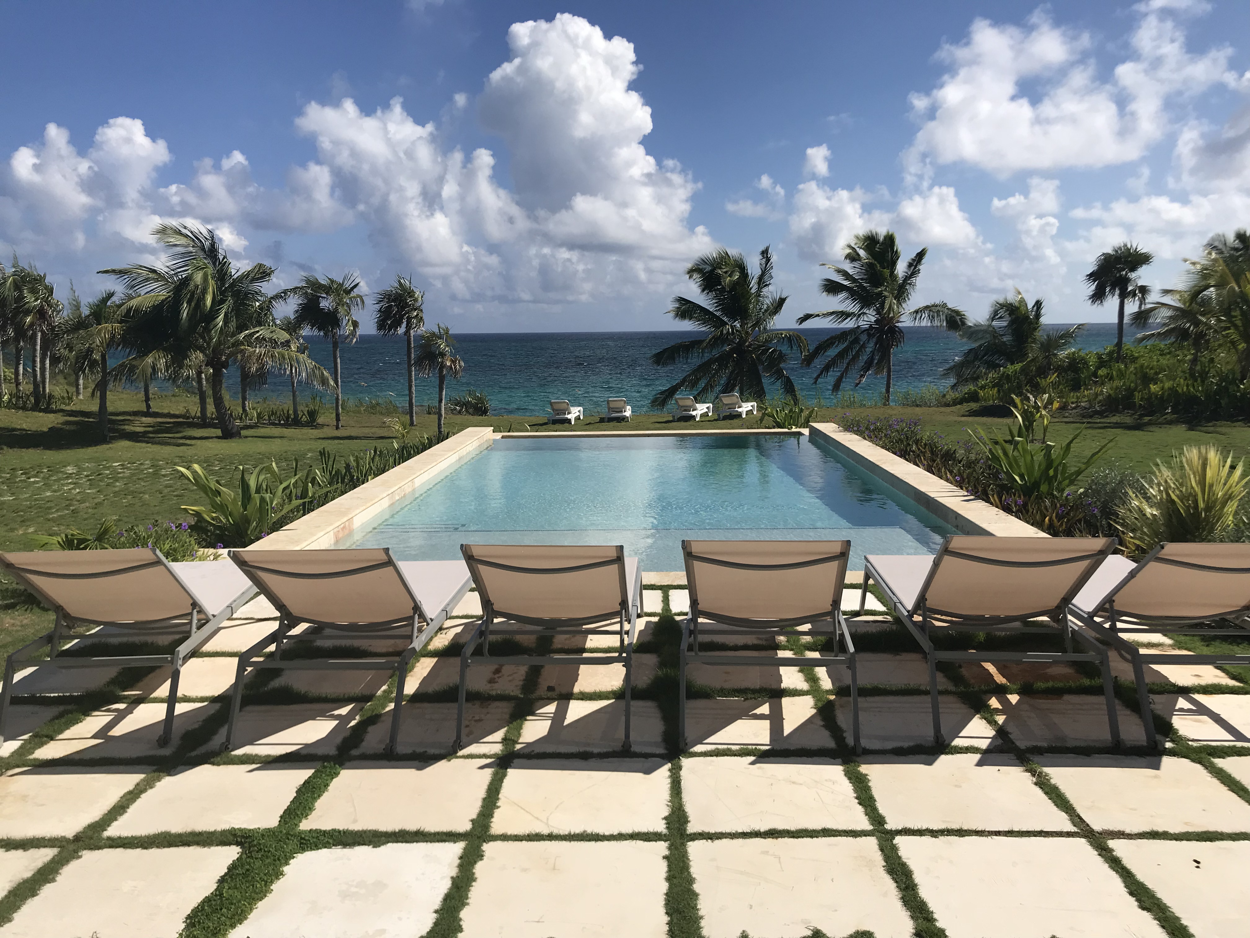 Bahamas Beach Front Twelve Bedrooms Estate