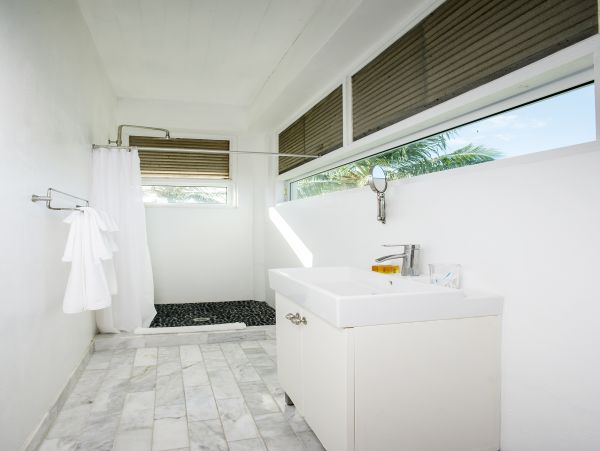 Bahamas Beach Front Twelve Bedrooms Estate