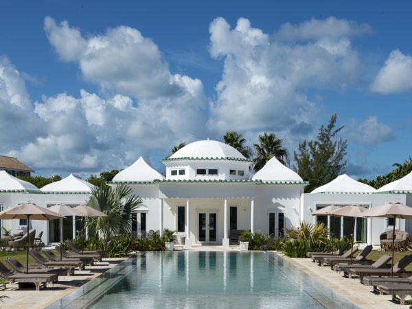 Bahamas Beach Front Twelve Bedrooms Estate
