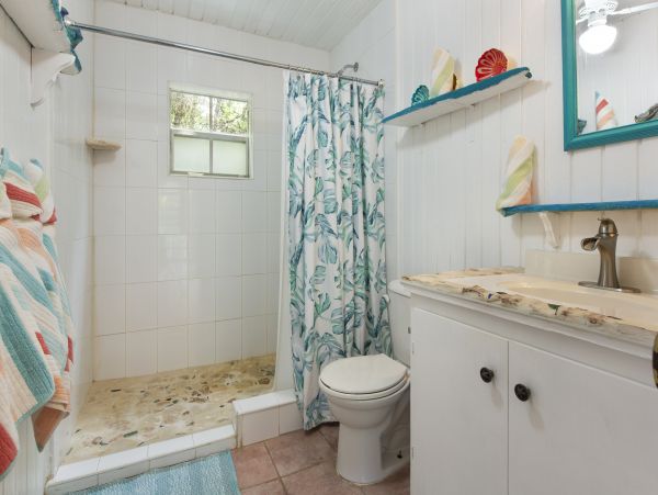 Bahamas Home 958535
