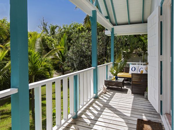 Bahamas Home 958535