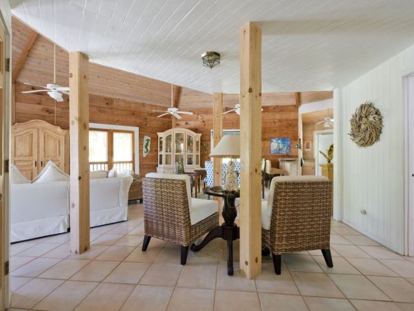 Bahamas Home 958536