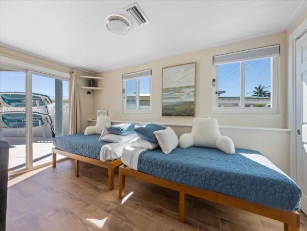 Beachfront Anna Maria Island Vacation Home Sleeps 6 Guests