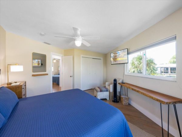 Beachfront Anna Maria Island Vacation Home Sleeps 6 Guests