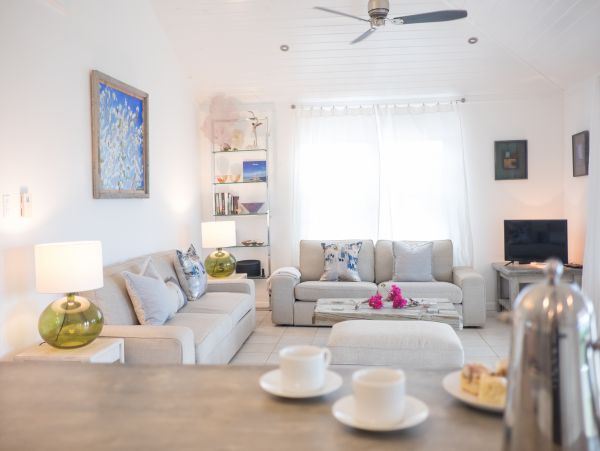 Bahamas Home 958541