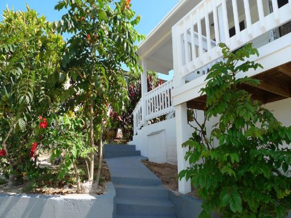 Bahamas Home 958541