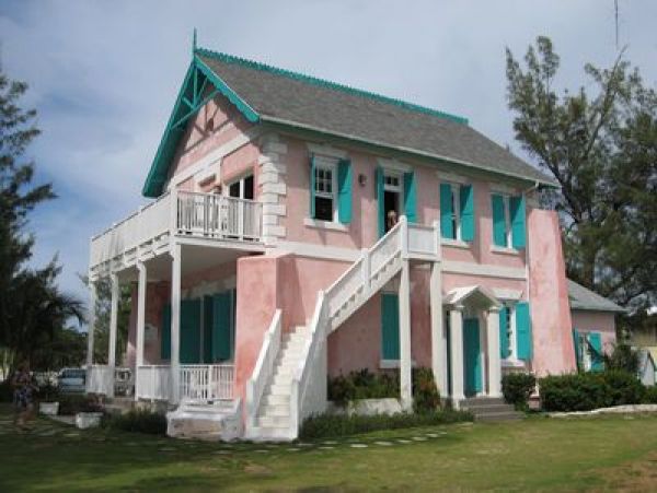 Bahamas Home 958541