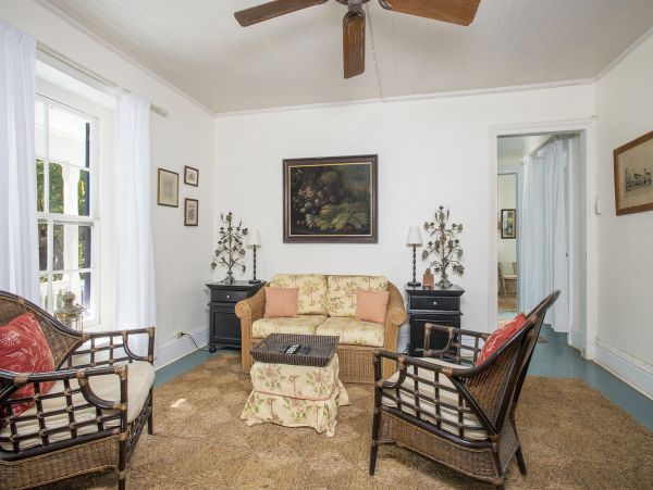 Bahamas Home 958542