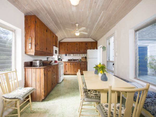 Bahamas Home 958542