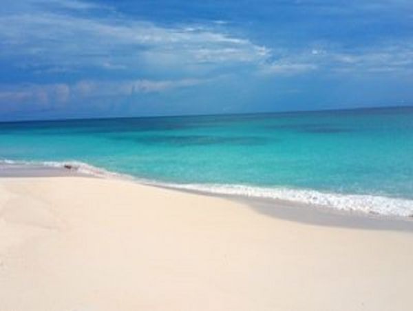 Bahamas Home 958544