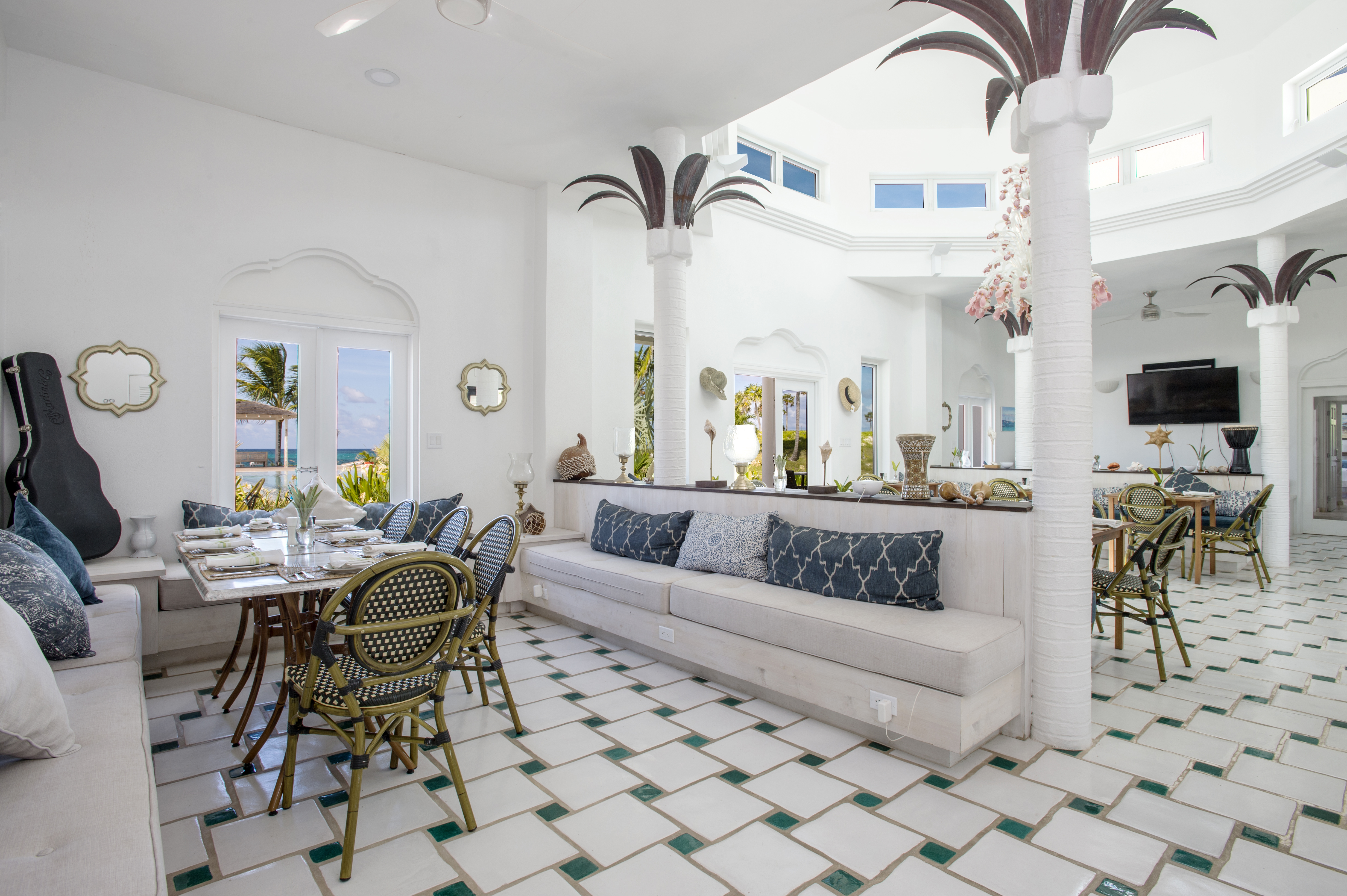 Bahamas Home 958544