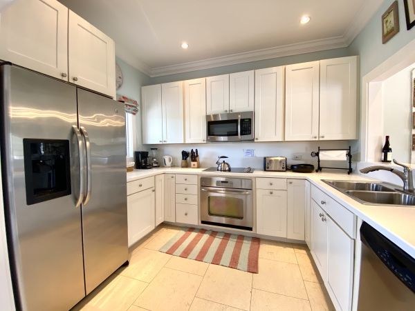 Bahamas Home 958545