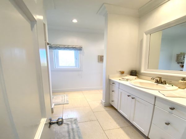Bahamas Home 958545