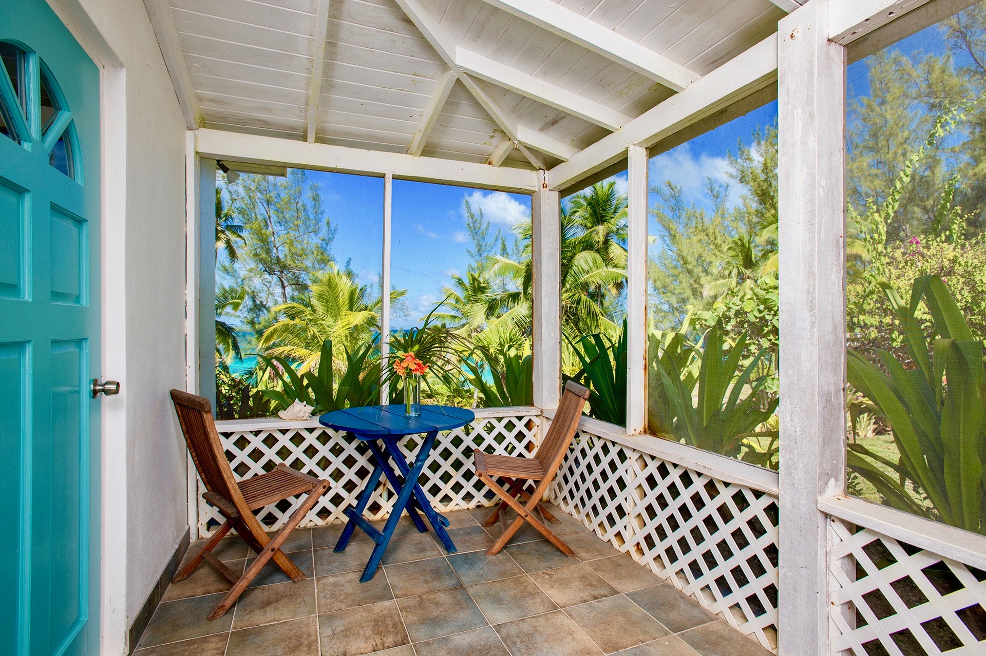 Bahamas Home 958546
