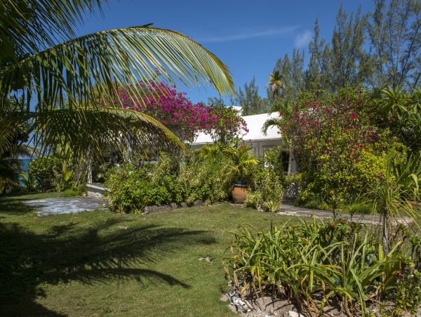 Bahamas Home 958546