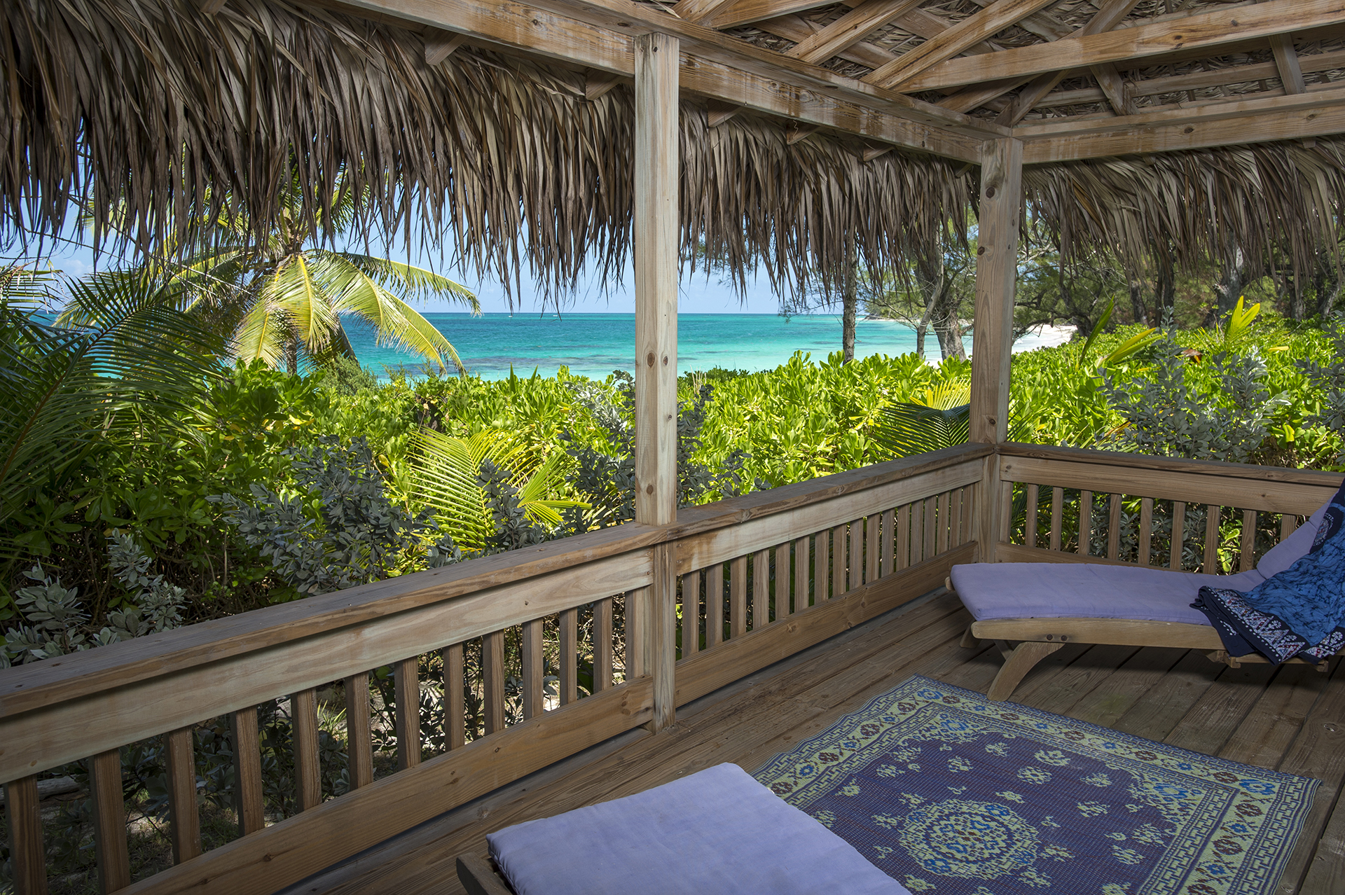 Bahamas Home 958547