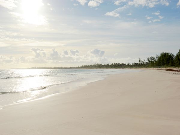 Bahamas Home 958551