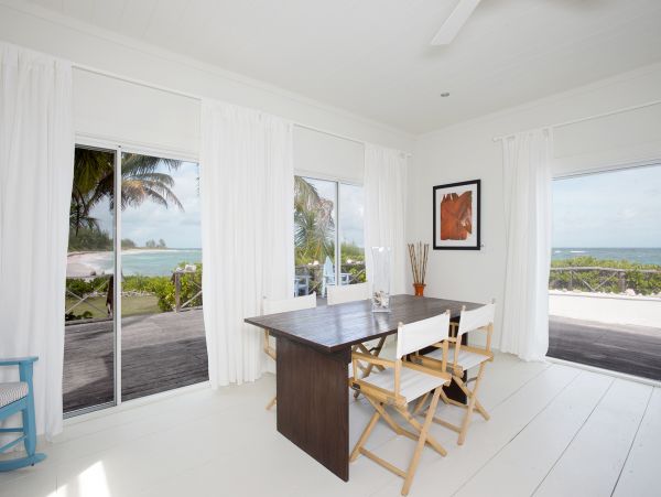 Bahamas Home 958551