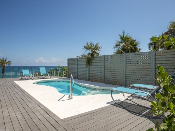 Bahamas Home 958552