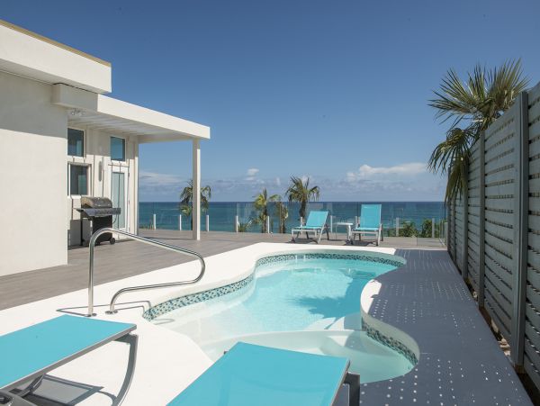 Bahamas Home 958552