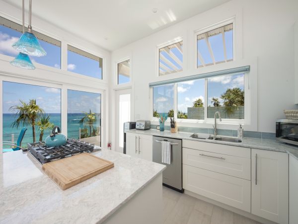 Bahamas Home 958552