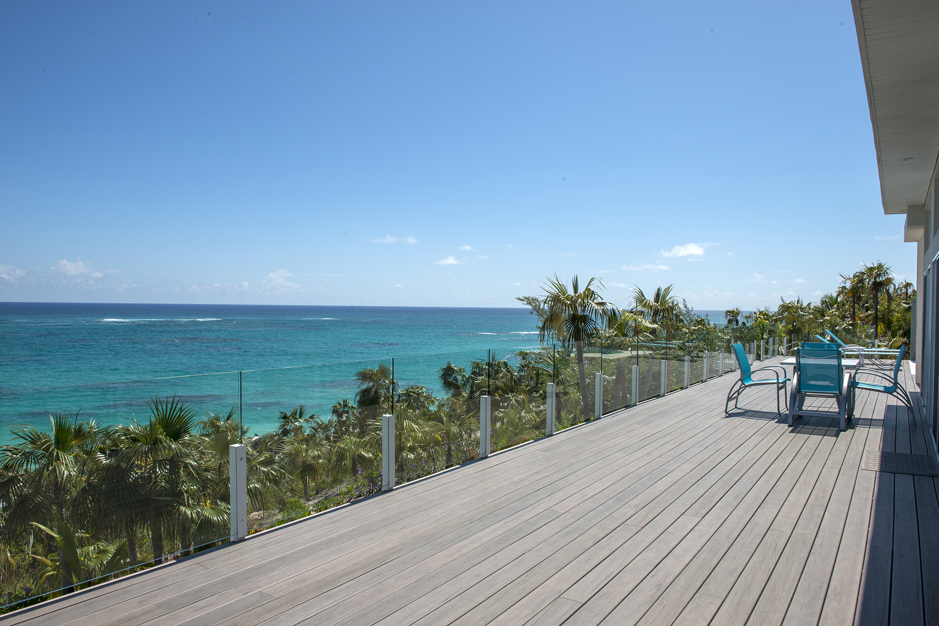 Bahamas Home 958552