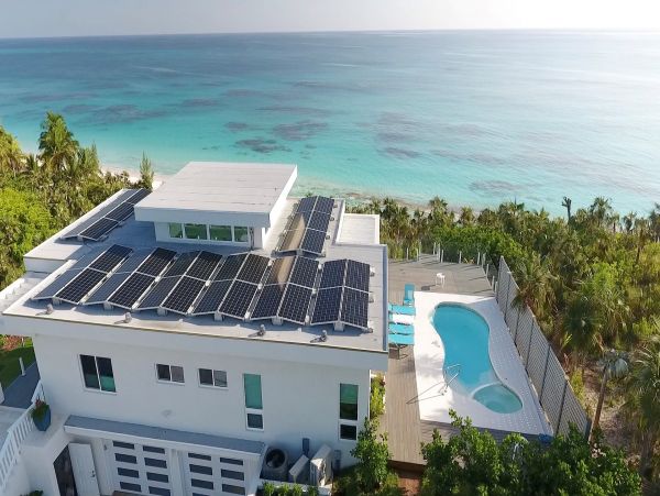 Bahamas Home 958552