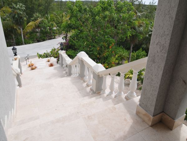 Spectacular House with 4 Bedrooms & Amazing Views