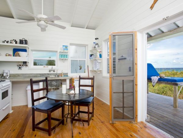 Bahamas Home 958556