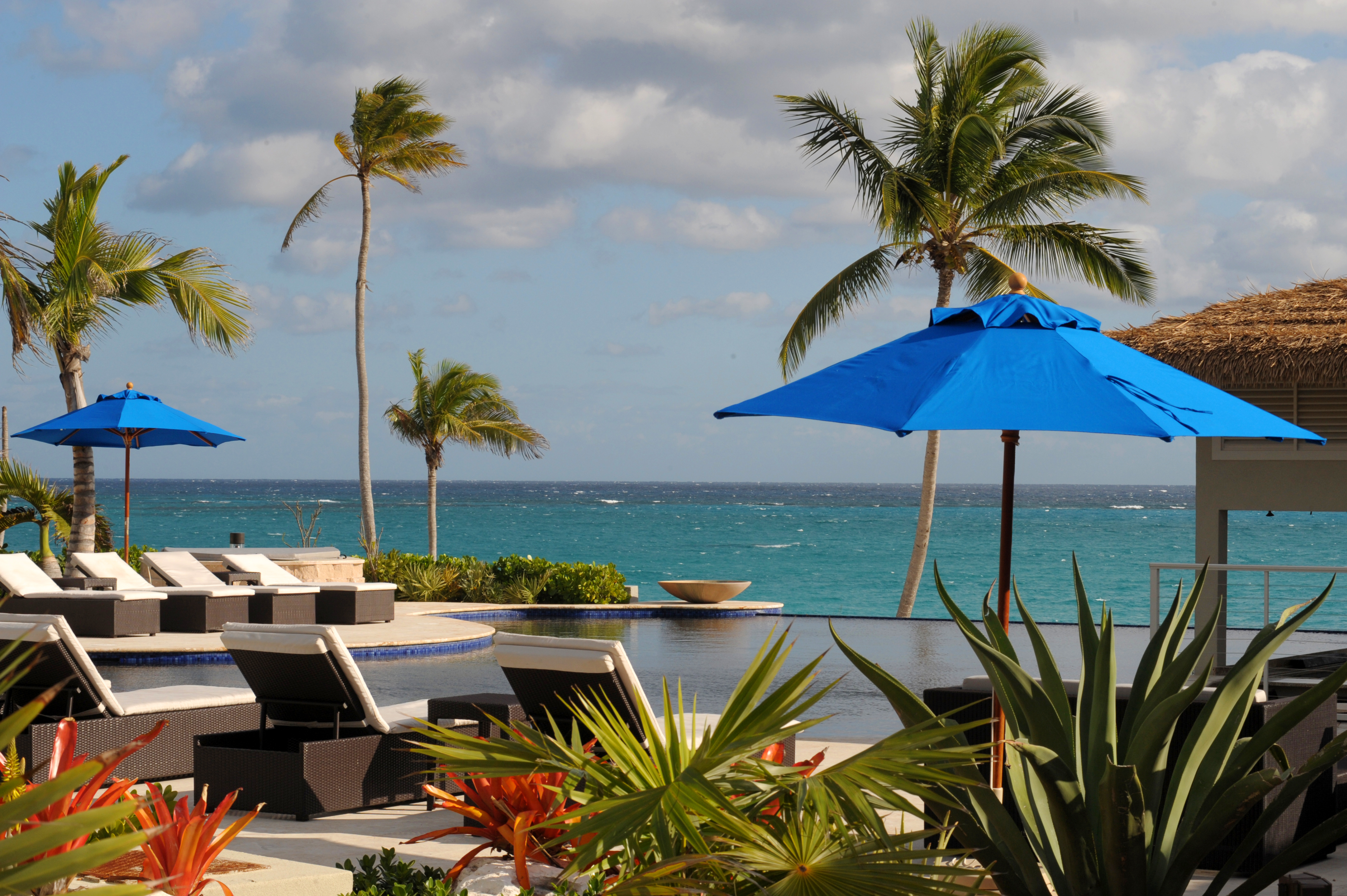 Bahamas Home 958556
