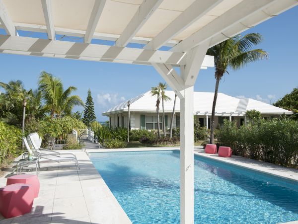 Bahamas Home 958558