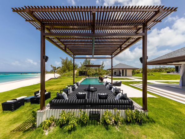 Bahamas Home 958560