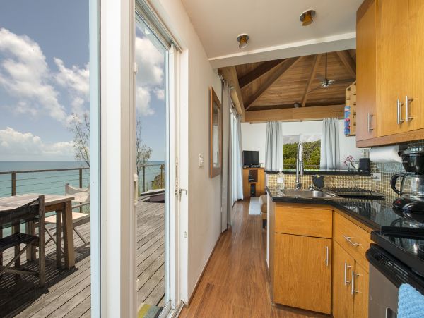 Bahamas Home 958561