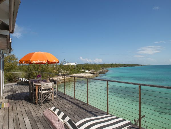 Bahamas Home 958561