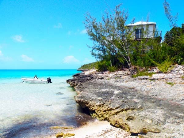 Bahamas Home 958561