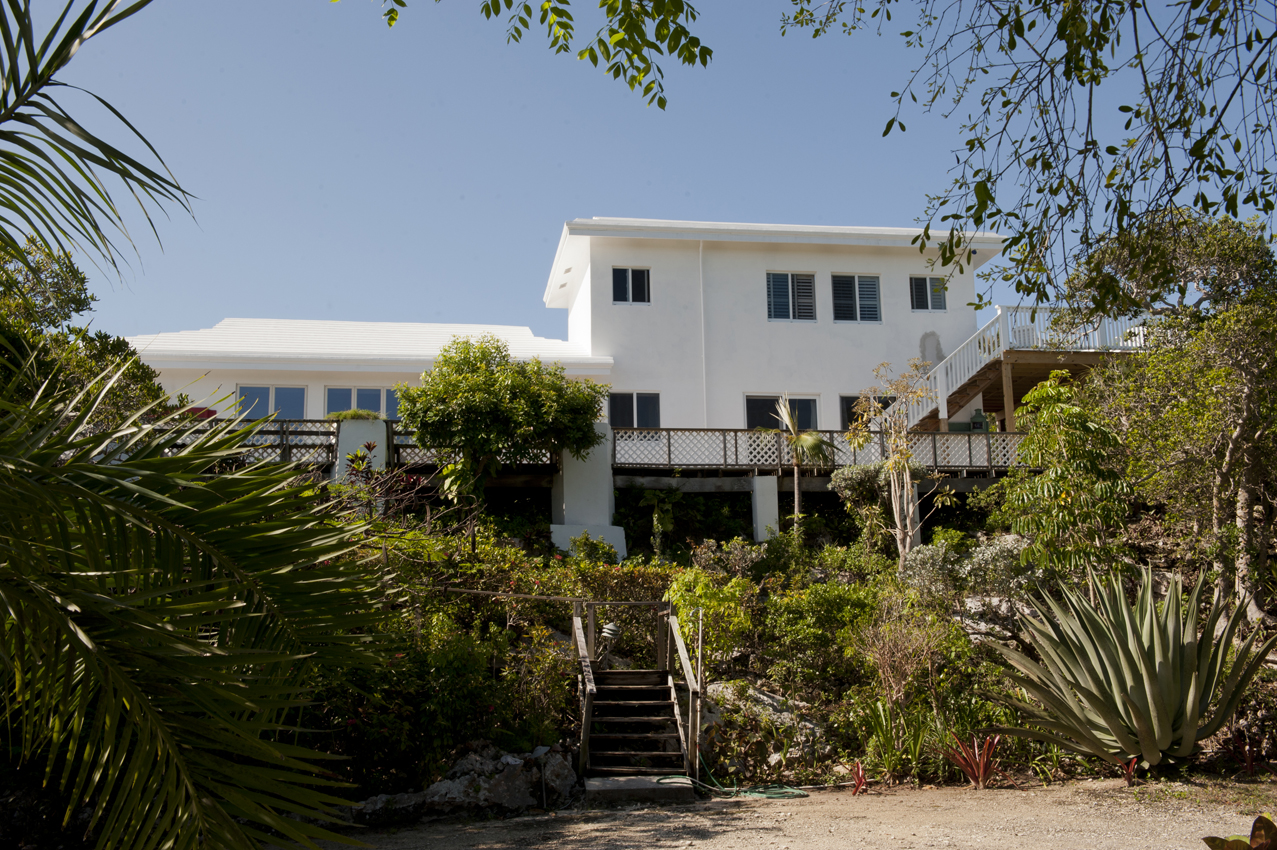 Bahamas Home 958562