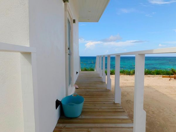 Bahamas Home 958564