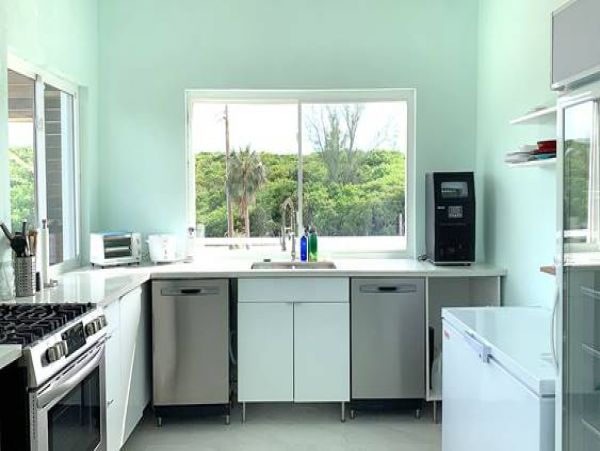 Bahamas Home 958564