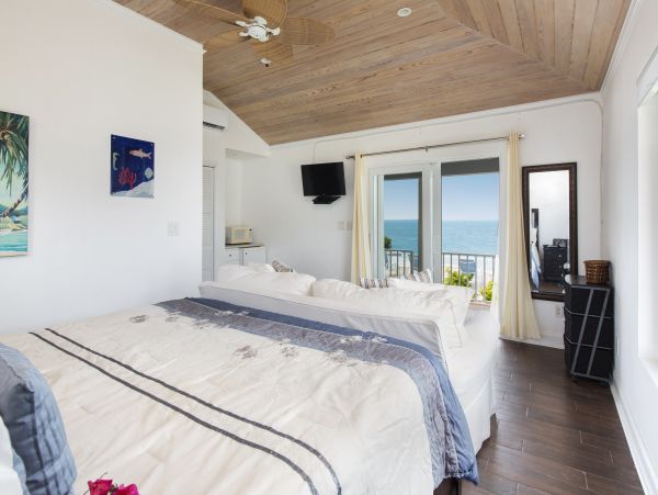 Bahamas Home 958565
