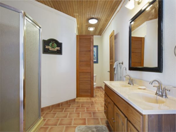 Bahamas Home 958565