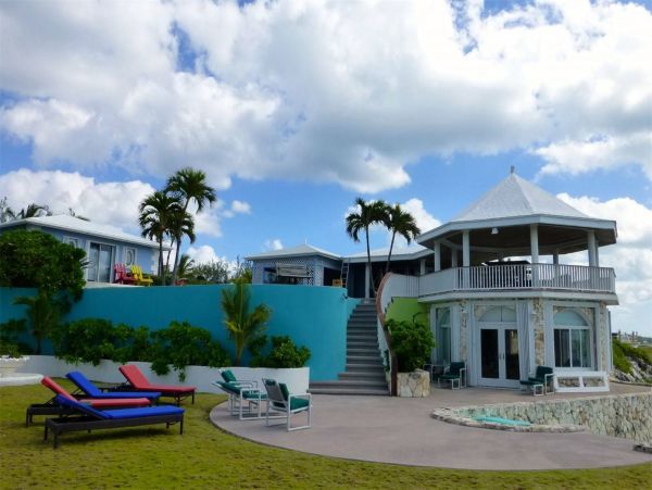 Bahamas Home 958565