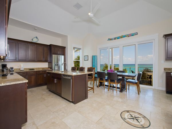 Bahamas Home 958566